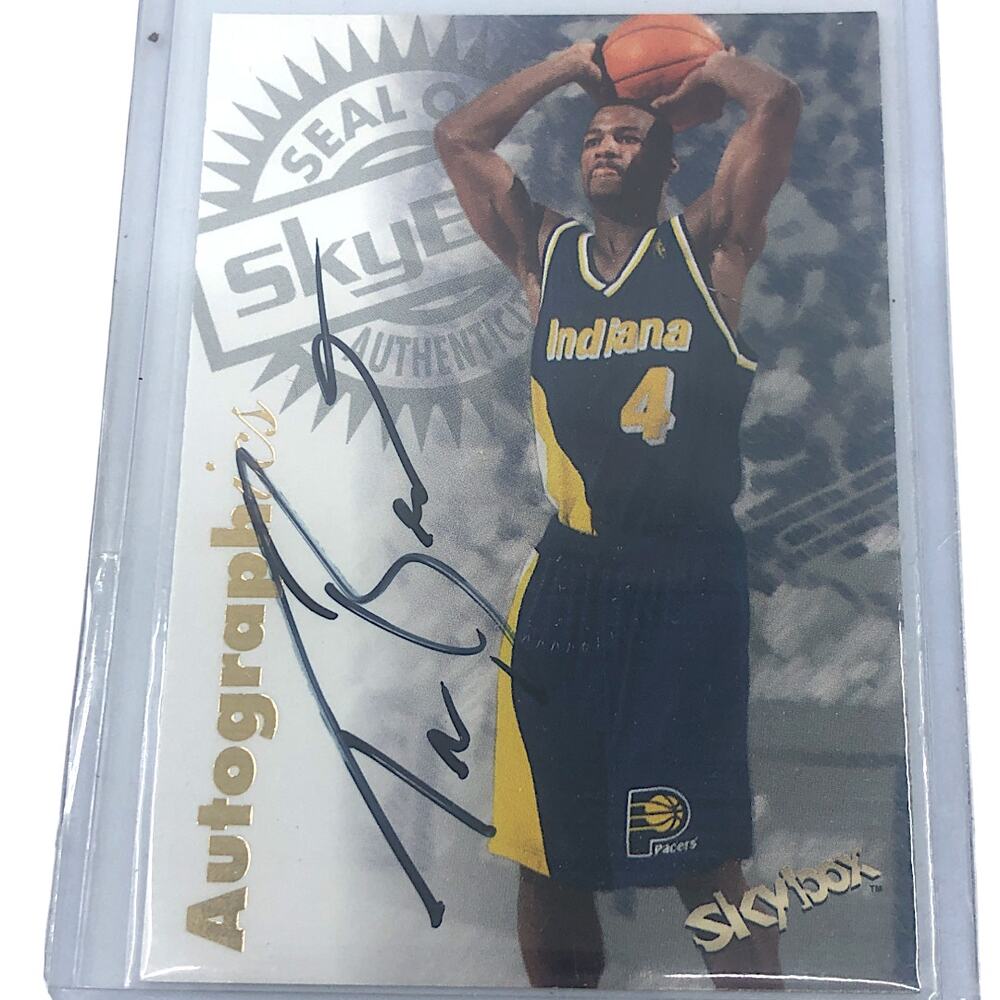 Travis Best Indiana Pacers 1997 SkyBox Autographics Autographed Basketball Card - Picture 1 of 2